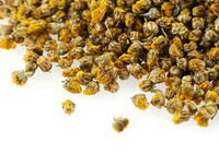 pétales de fleurs jaunes séchées de chrysanthème sauvage en tas