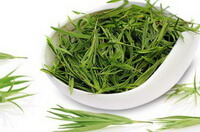 dried green herbs of Lophatherum Herb