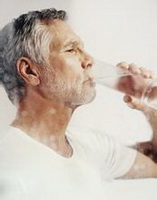 Drink water before bed 04