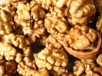 Walnut and Walnut Kernel 02